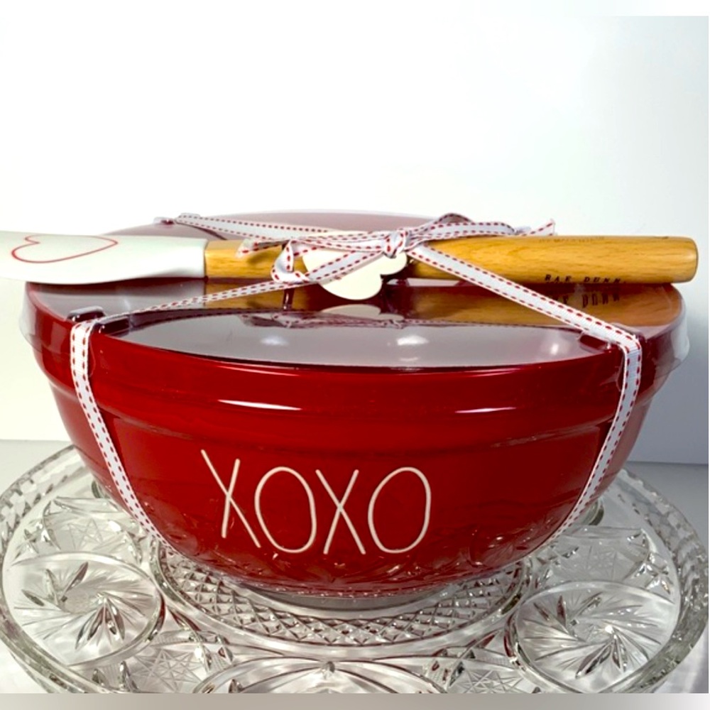 NEW Rae Dunn XOXO Valentine's Day Love Mixing Bowl & Spatula Set Baking Kitchen